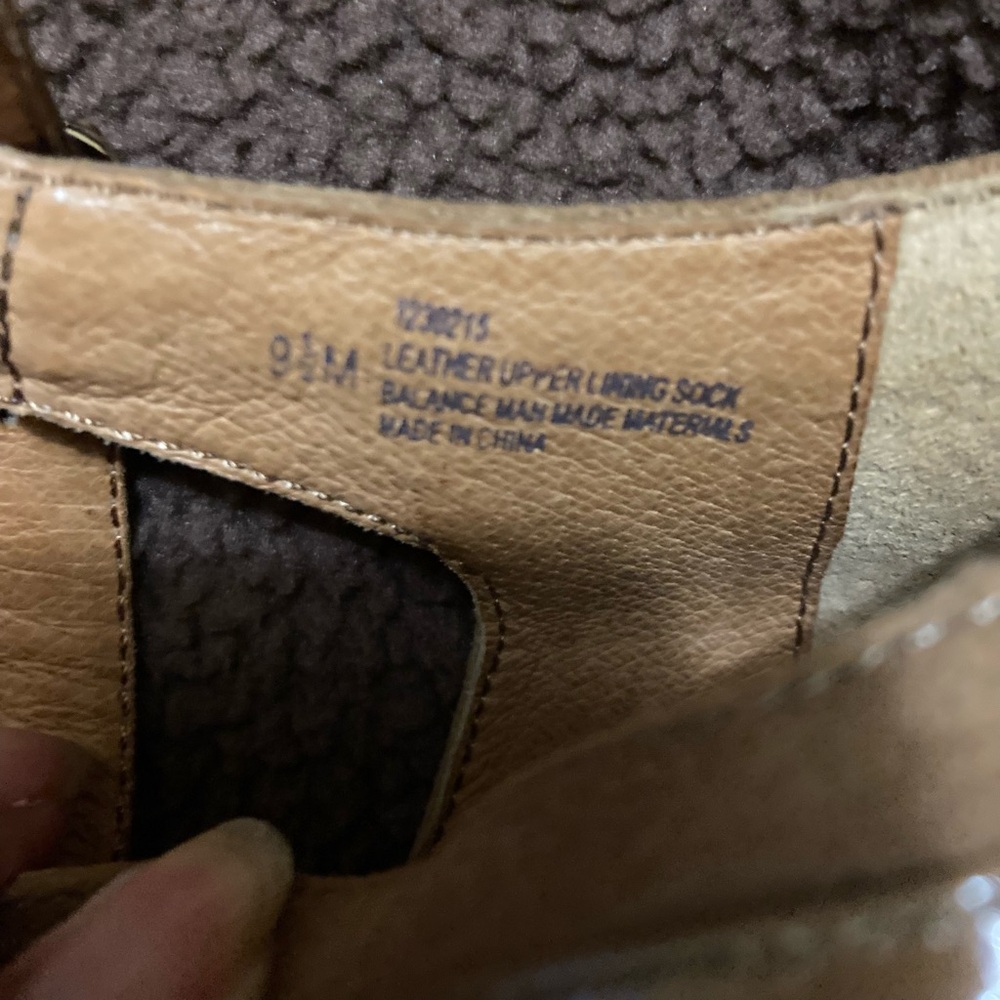 Sofft Heels, Buckle Ankle Strap, Sz 9-1/2. Tan Suede and Brown Patent Preowned - Picture 7 of 11